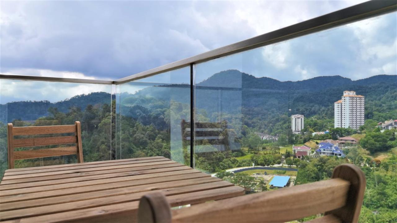 Tropical Houz@Midhill Genting Highlands Apartment ภายนอก รูปภาพ